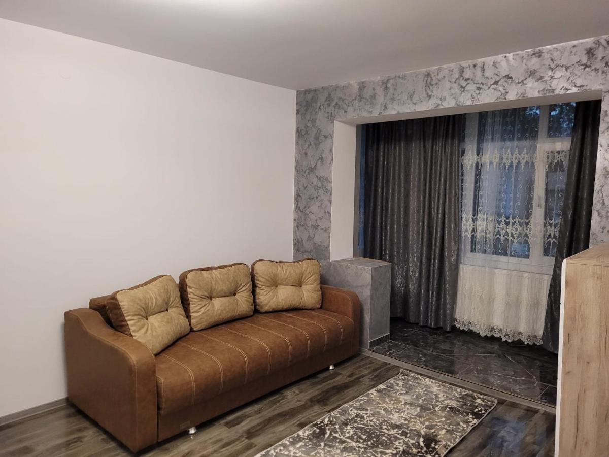 יאשי Apartament Regim Hotelier 2 מראה חיצוני תמונה