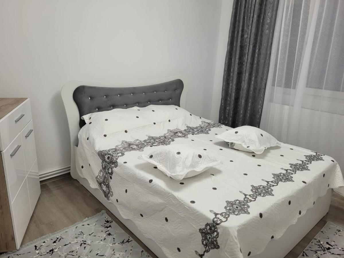יאשי Apartament Regim Hotelier 2 מראה חיצוני תמונה